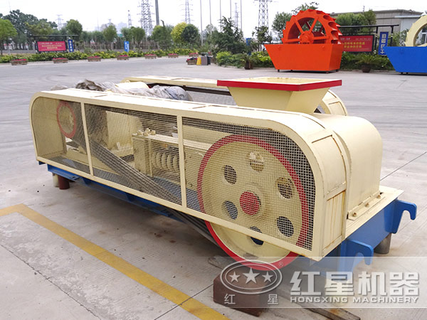 对辊式破碎机 对辊式破碎机